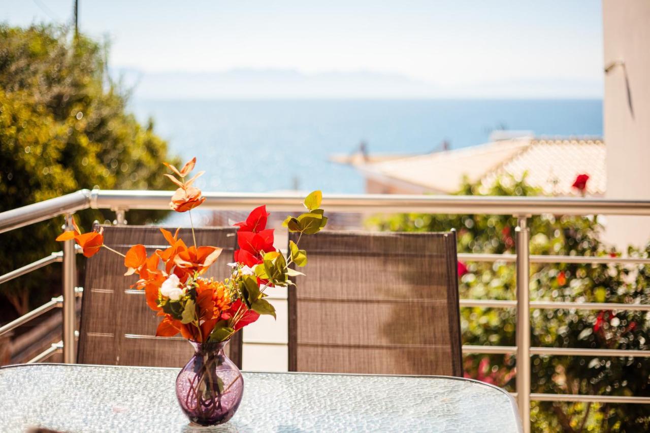 Seaside Getaway - Aelia Villa'S Dreamy Paradise Petalídhion Exterior foto